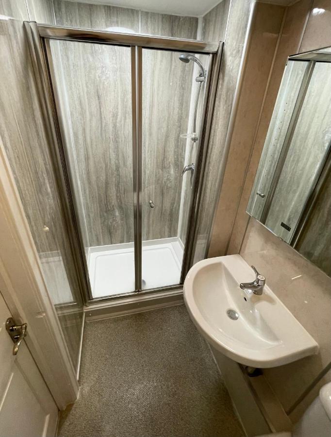 Cadmore Lodge Bed & Breakfast Tenbury Wells Extérieur photo