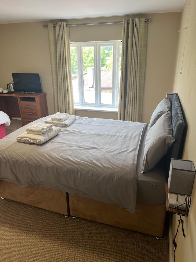 Cadmore Lodge Bed & Breakfast Tenbury Wells Extérieur photo